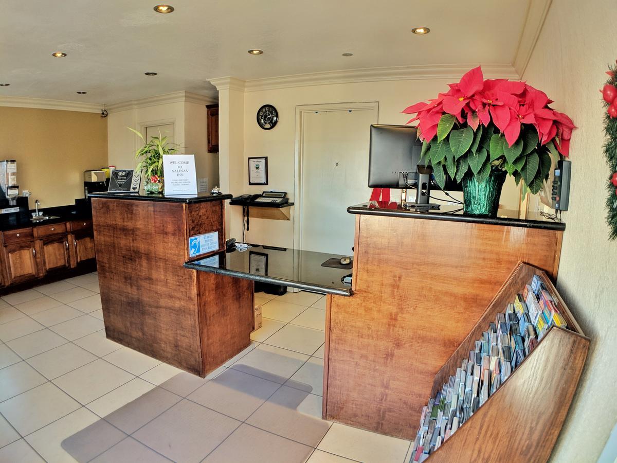 Salinas Inn Екстериор снимка