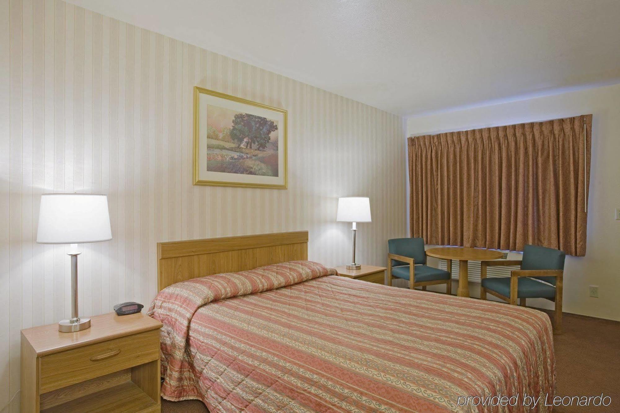 Salinas Inn Стая снимка